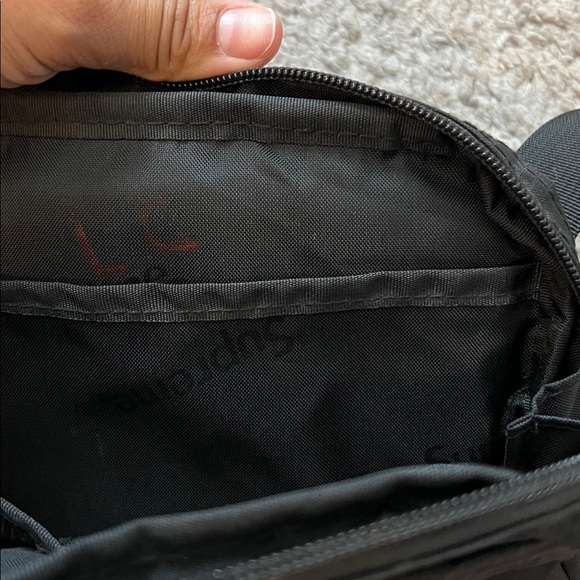 Supreme Shoulder Bag from the Fall/Winter 2018 Collection - Picture 8 of 13